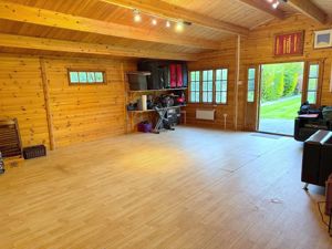 Photo 37- click for photo gallery